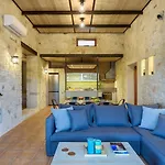 Villa Margarita's *